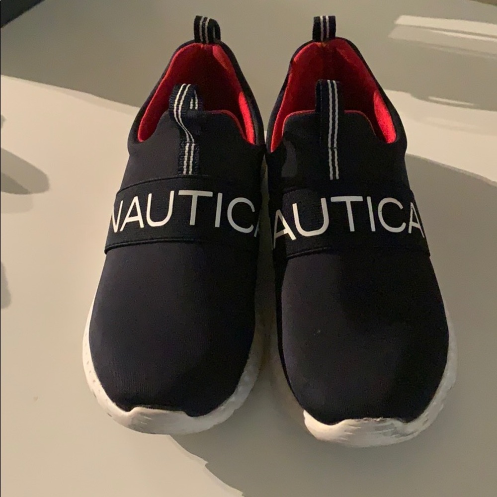 Navy blue nautica shoes